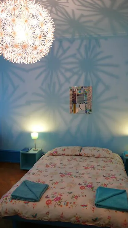 B&B La Vie En Rose Basel 0*,