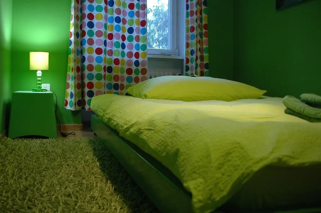 B&B La Vie En Rose Basel Bed & Breakfast