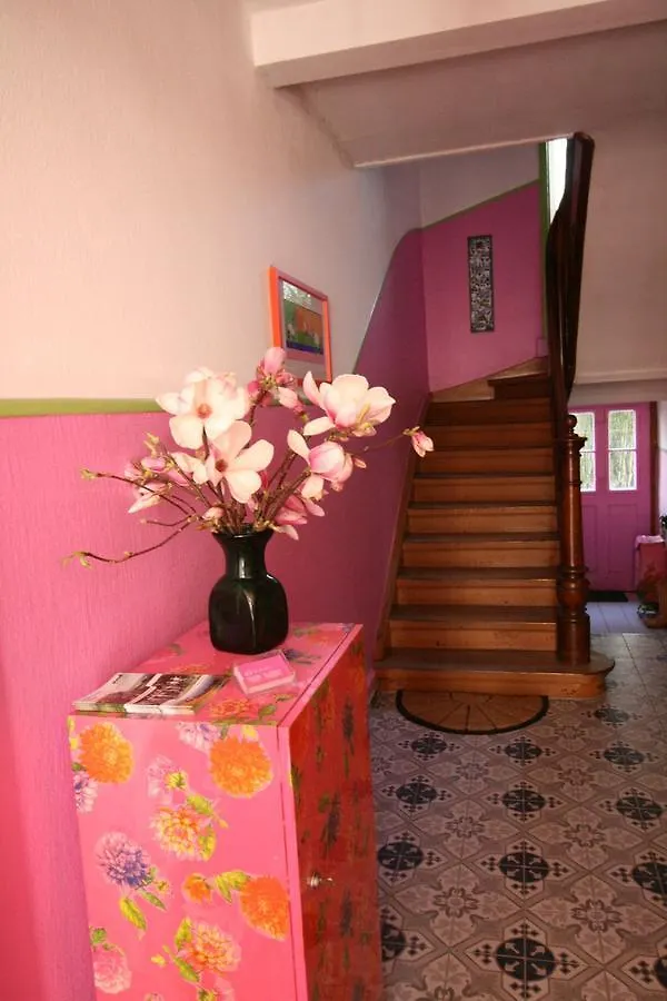 B&B La Vie En Rose Basel Switzerland