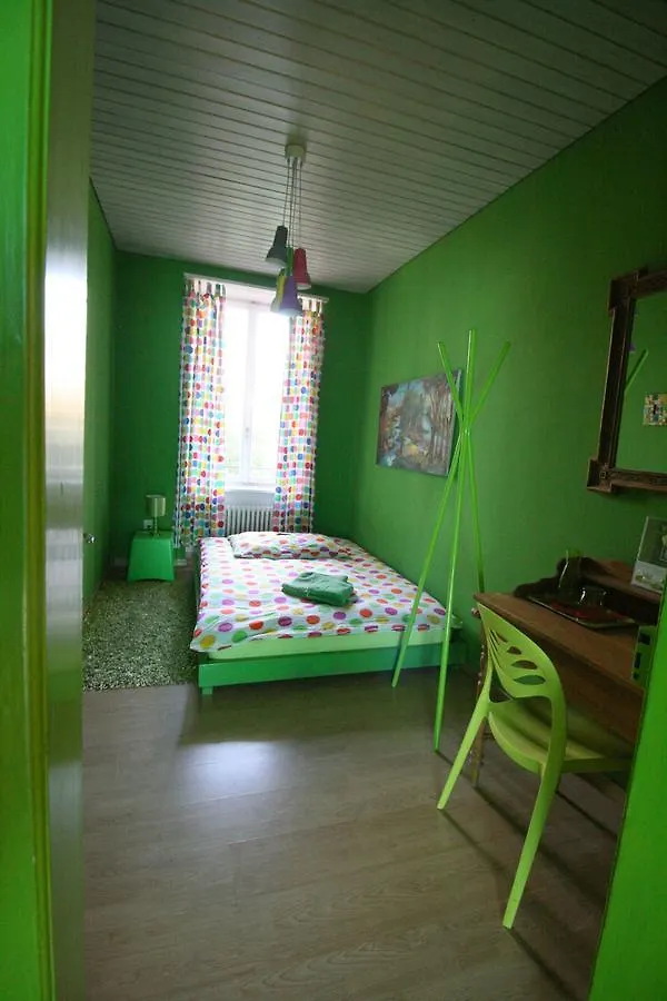 B&B La Vie En Rose Basel Bed & Breakfast